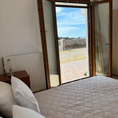 Limnes Seaside Combo Appartement Ligaridia